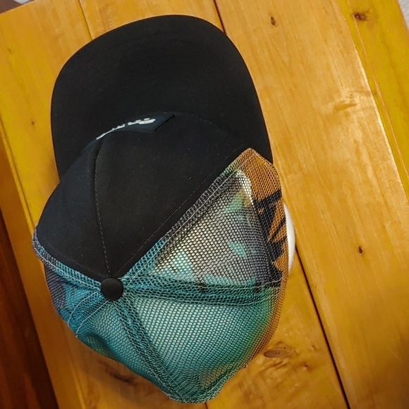 Grace Folly Unisex Trucker Hat Palm Beach Snapback  Mesh Cap MMVIII - Picture 3 of 10